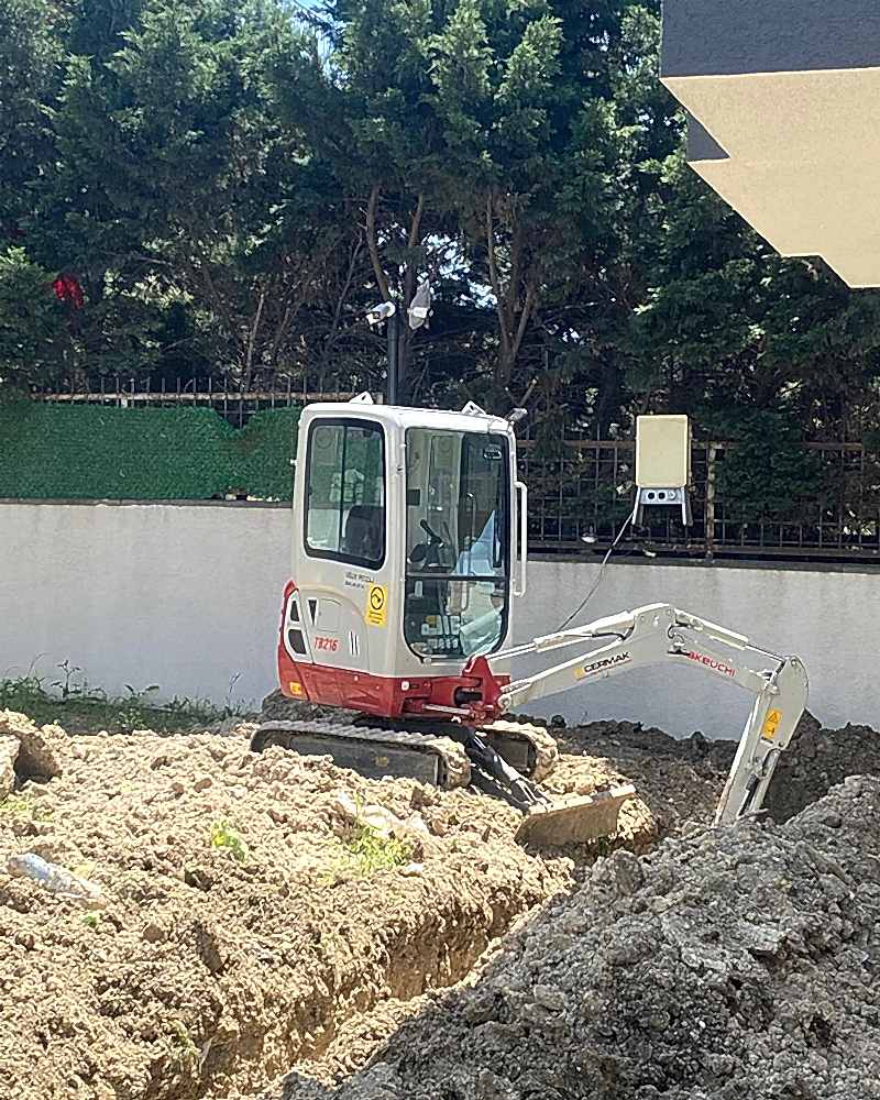 2 Tonluk Kiralık Kepçe